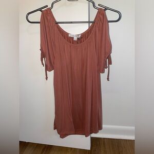 Green Envelope short sleeve blouse